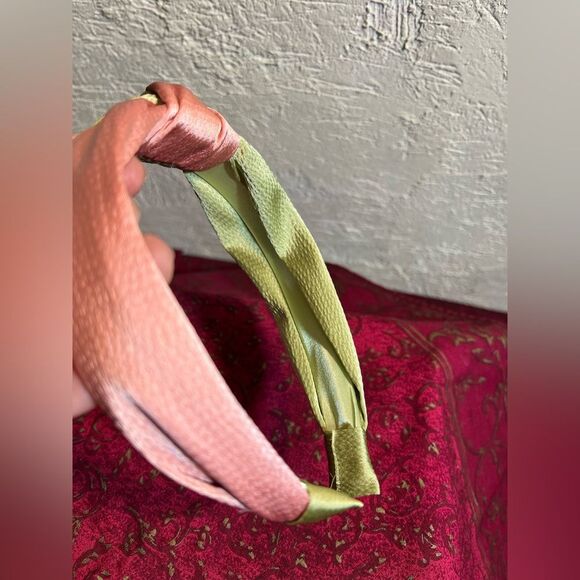 Headband NEW, salmon and pistachio green w middle knot, silk like fabric- gift!! - Picture 2 of 5